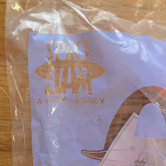 Lola Bunny Space Jam A New Legacy McDonald's Toy - Picture 2 of 5